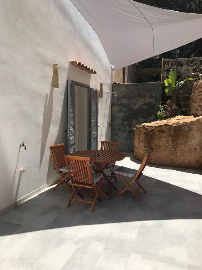 Dimora Delle Tonnare Hotel Favignana Exterior foto